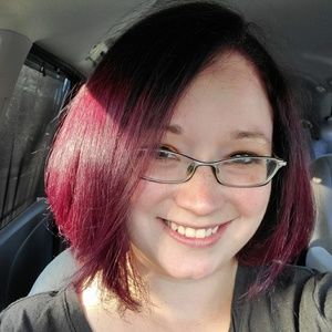 Meet your Posher, Lindsey